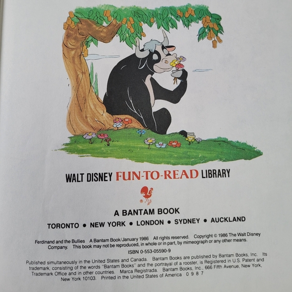 Ferdinand and the Bullies - Walt Disney Beginning Reader- Volume 11 - Picture 3 of 4